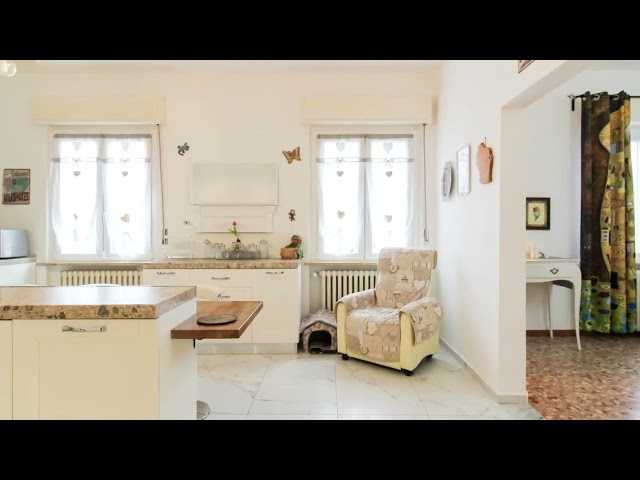 SIGNORILE DIMORA DI AMPIE DIMENSIONI