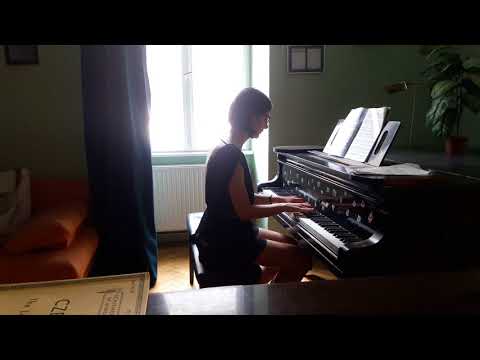 Transzponálás - Aliz MINDEN hangról tudja!!! Zongoraiskola I. / 64. (Kodály Zoltán)