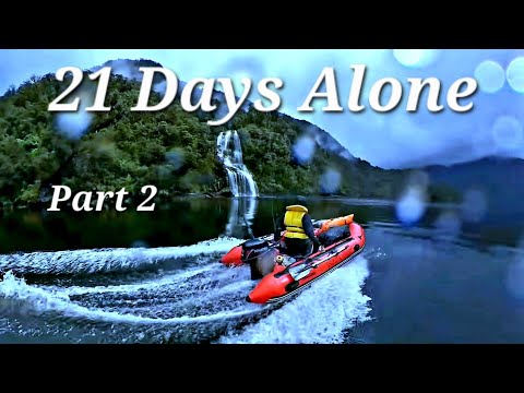 3 Week Solo Fiordland Survival | 50 knot Storms and Eating What I Catch