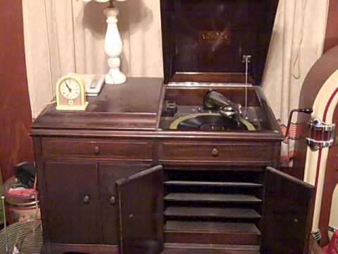 HENRY HALSTEAD - ALONE WITH YOU - ROARING 20'S VICTROLA