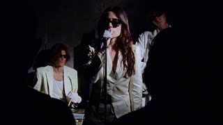 Sinead O’Brien – “GIRLKIND”