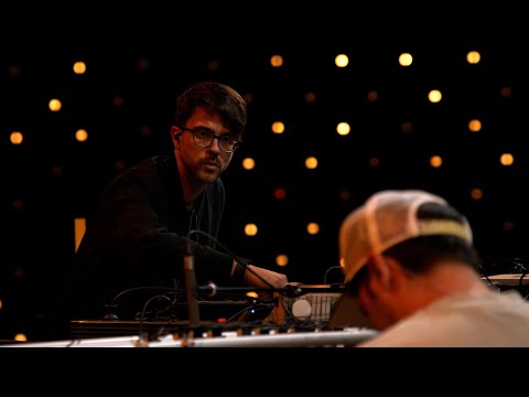 Grandbrothers - Bloodflow (Live on KEXP)