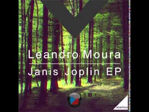 DMR004 - Leandro Moura - Skunk Funk (Original Mix) [Digiment Records]