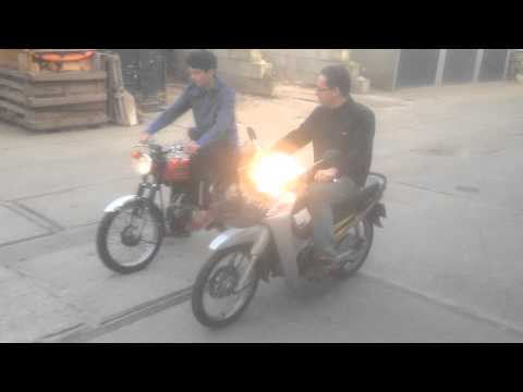 Honda SS50 & Wave 110 @ fourstrokebarn.com