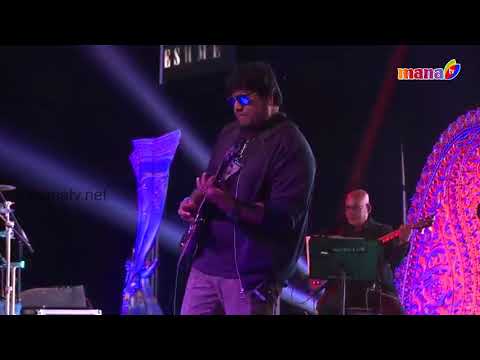 Chilipiga Chusthavala Song Performance By Singer Karthik in NATA Convention || MANA TV