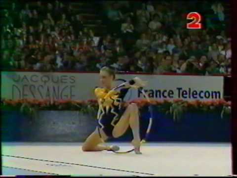 Ekaterina SEREBRIANSKAYA (UKR) hoop - 1994 Paris worlds EF