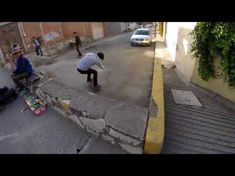 pekas /Solo Diversion