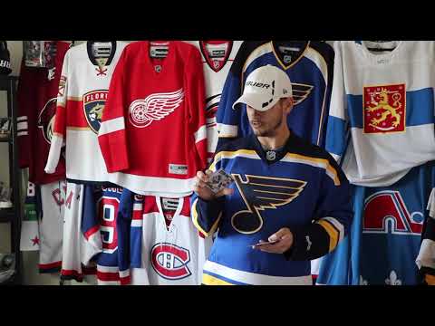 More Pro Hockey Life unboxing