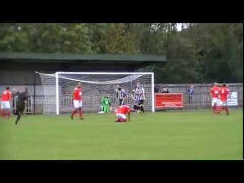 UXBRIDGE 1 - 2 Heybridge Swifts: Fa Trophy: 05/10/2013