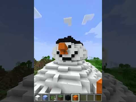 EPIC Minecraft Funny House Build: Watch Now! #shorts