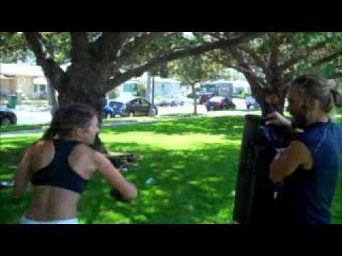 RACHEL ANN COURTNEY FIGHTING TRAINING.(Short Clip)wmv