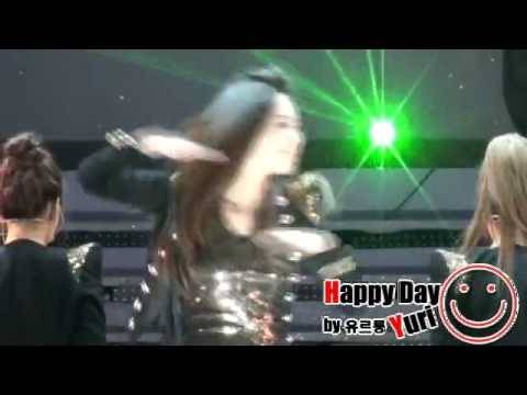 [Fancam] 100522 Yuri SNSD - Intro