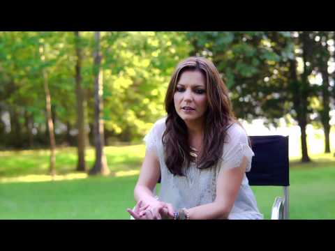 The Making of "I'm Gonna Love You Through It" - Martina McBride
