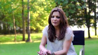 The Making of &quot;I&#39;m Gonna Love You Through It&quot; - Martina McBride