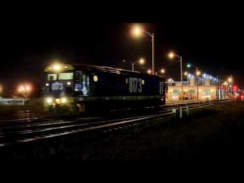 Pacific National 81 Class Diesel locomotive At Night - PoathTV Trains in Australia