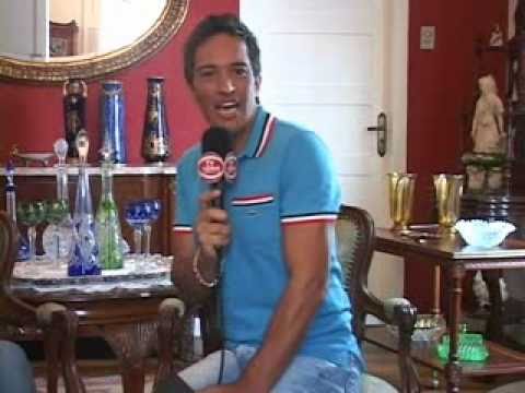 APLAUZZO 17 03 11 01- ABERTURA - ANDRESSA KRUGER - JOIA SCHEFFER.wmv