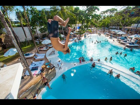 BALI - MRS SIPPY - BIKE RIDING