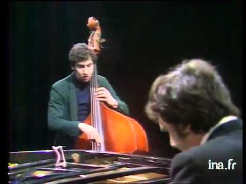 « With a little help from my friends » et « Yesterday » par R. Urtreger, G. Rovère, D. Humair (1970)