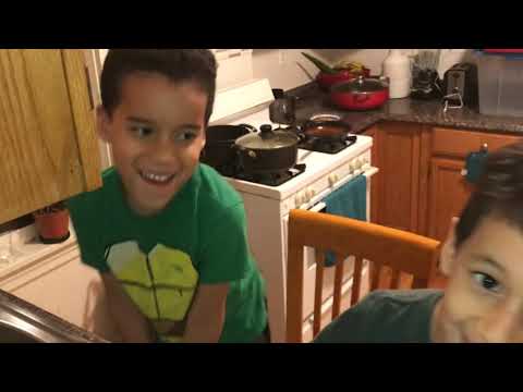 How to Make Dominican Yaniqueques