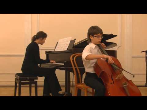 Maciej Seget, Cello - Joseph Haydn, Koncert C-Dur cz. 1