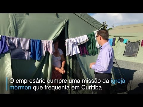 Bilionário cumpre missão humanitária em Roraima | AFP