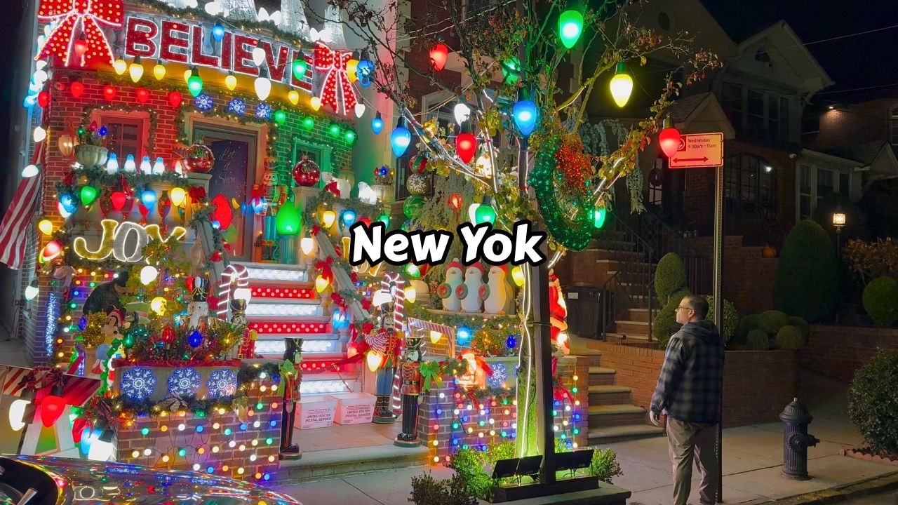 2025 Christmas Walk In New York City Dyker Heights Brooklyn