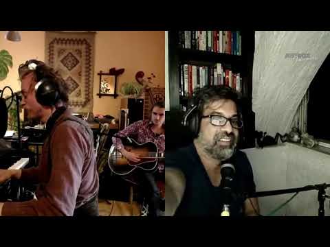 Blue Moon (Joe Stafford) with Ewan Bleach, John Kelly & Carlton Braganza. JJ#181