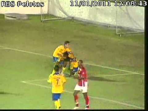 Pelotas 2x0 Inter-SM - Boca do Lobo - 10/01/2011
