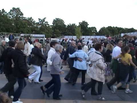 "Avel Kerden" :  La Mouniera