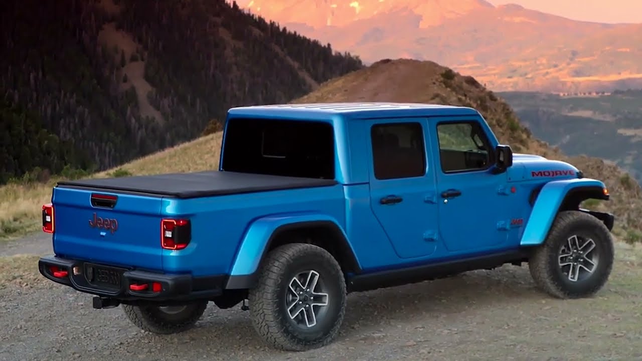 Jeep Gladiator Mojave 2024 facelift: "Bộ mặt" mới và nội thất tiện nghi hơn