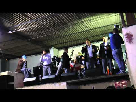 ESAUD RECORD-CHICOS DE LA CUMBIA-MIX EVIDENCIAS