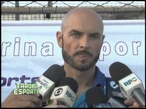 Léo Maringá explica desabafo depois de golaço: "Foi uma explosão de sentimentos" (10/02)