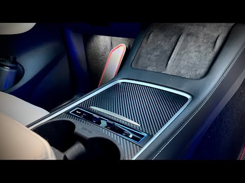 Tesla Model Y Gen 2 Center Console with Carbon Fiber Look! Ft. Vion