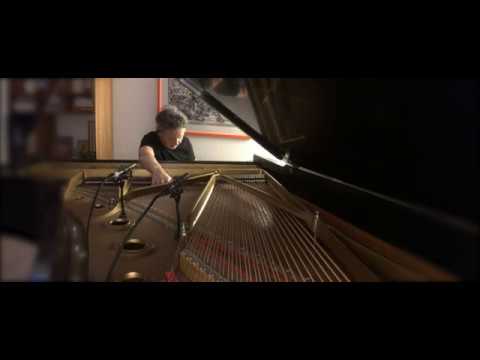 Variations on Nougayork  V 9 HD