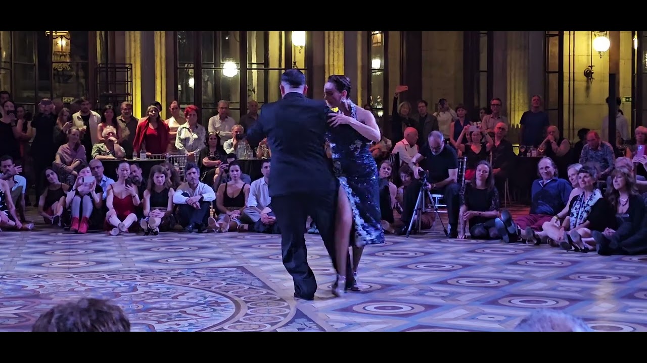 Video thumbnail for Alejandro Lencina y Sabrina Veliz. Osvaldo Pugliese-Seguidme Si Podéis.FI Tango 2025 Porto. 5/5