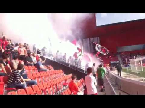 NE Xamax-St Gall: Pyro show