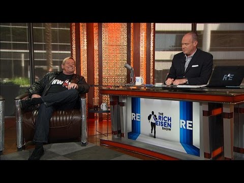 Hall of Fame Wrestler Roddy Piper Talks Hulk Hogan & More in Studio - 7/24/15