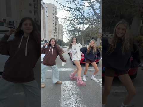 קלטתם את הפנסים של הרכב מאחורינו😱