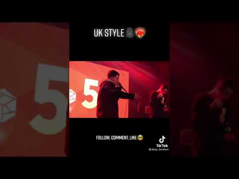 #kotcha #frosty #dlow amazing routine 🔥🔥🔥 #gbb #sbx #beatbox #music @dlowmusic