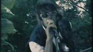 Download lagu Kripik Peudeus 'biarkan' mp3 Download lagu Kripik Peudeus 'biarkan' mp3