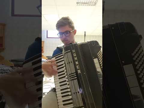 Na hitr eno od Štirih Kovačev🪗