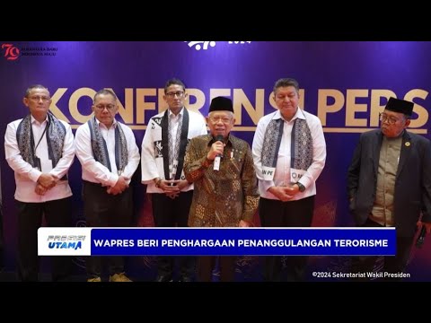 WAPRES BERI PENGHARGAAN PENANGGULANGAN TERORISME