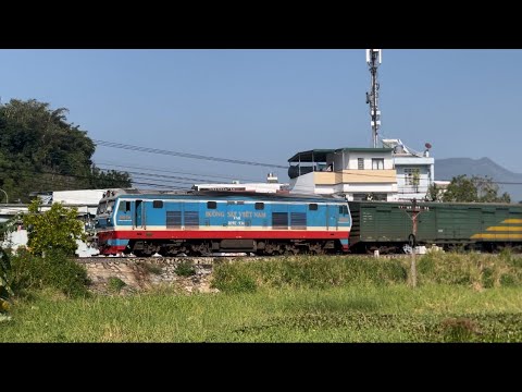 D19E-934 SE7 qua hai khu vực khác nhau tại Nha Trang (18/01/2026)