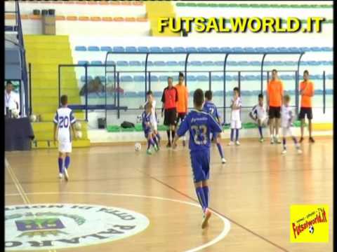 ..... TUNNEL !!!  . . .  Squadra Mouscron (esordienti)