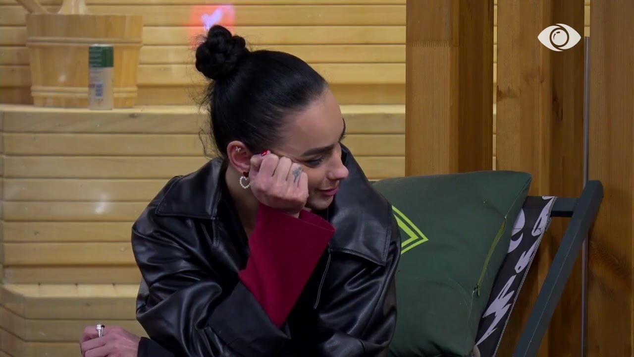 Më pëlqen të qëndroj me ty/ Gjesti-Eglit: Dua të flas...