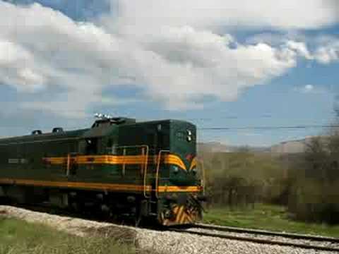 series 661 diesel locomotives on freight train power train EMD G16