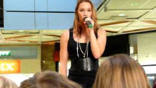 Agnes singing &quot;Right Here, Right Now (My Heart Belongs To You)&quot; in Färjestaden