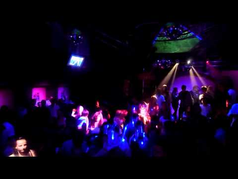 DJ Tommy Rogers in Olomouc at Varna - 2011.4.16. with Lee Dagger and Peet 4