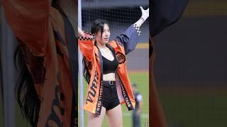 統一獅的嗆司曲都很給力#cheerleader #台湾チア #美女 #fancam #baseball #趙娟週 #統一獅 #統一獅啦啦隊 #unilions #unigirls