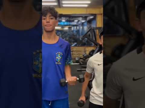 RICARDINHO E MIGUEL VS PEDRO LOUZADA E JAPINHA